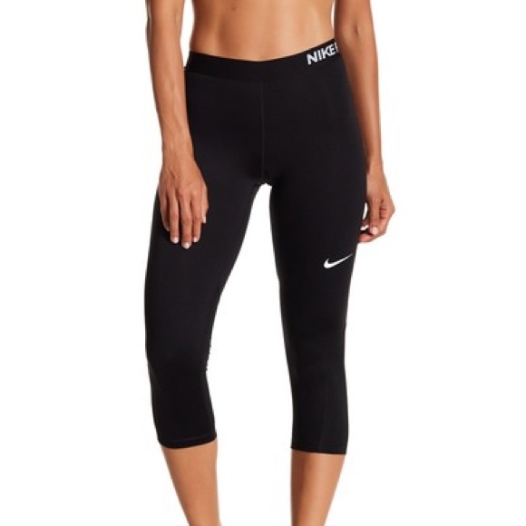 Nike Pro capri leggings - Picture 5 of 12